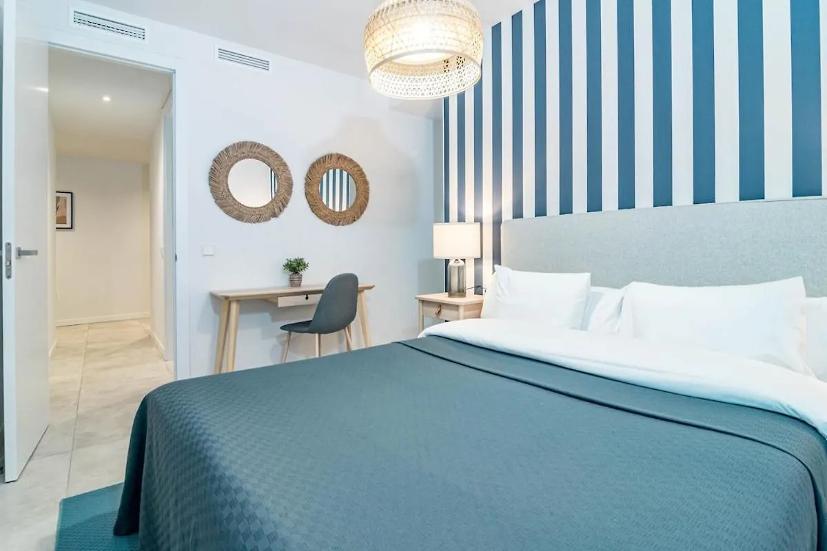 Bright 2-Bedroom Apartment With A Terrace And Pool Estepona 0*,  Spain